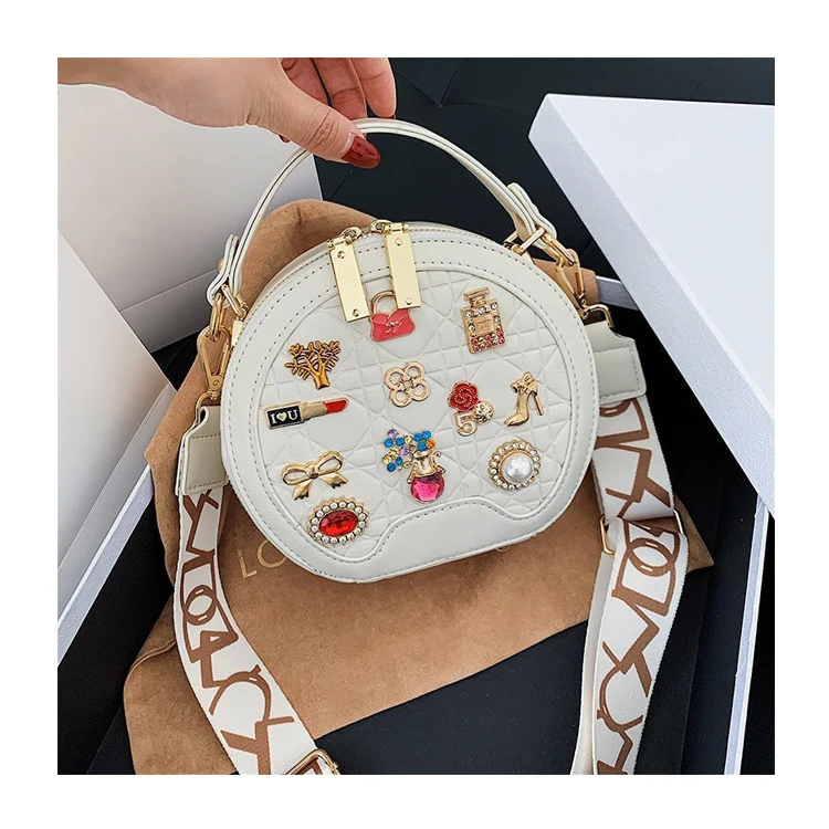 

2021 fashion round with diamond cute badge circular women handbag, Customized color