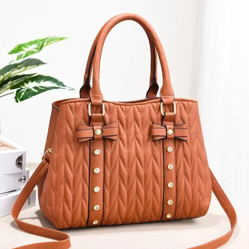 

DL068 24 Female bag wholesale supplier bags women ladies luxury female for small hand handbag handbags handbag, Black....