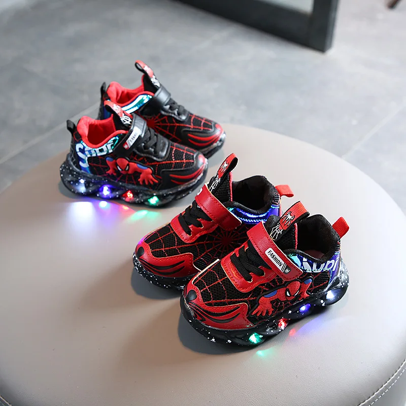 

2021 Fashion Spider Man Children's Casual Sports Shoes Sneaker Led Baby Boy Lighting Shoes For Kids