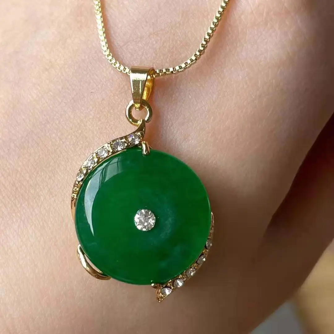 

2021 ins Best selling Green agate round pendant necklace gourd pendant women charm necklace