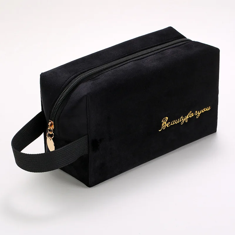 

2022 Fashion Private Label Beauty Embroidery Velvet Cosmetic Bag Custom logo Make Up Bags