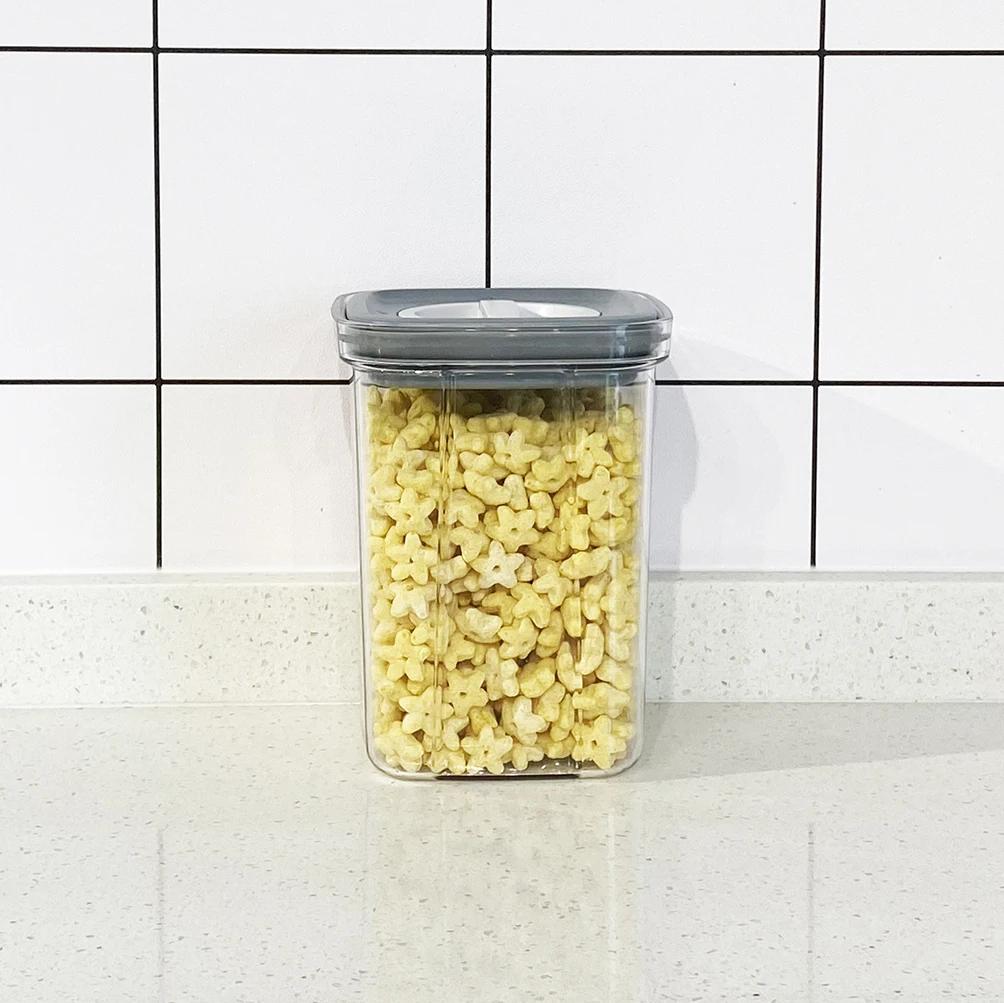 

1.3L 100% Airtight Plastic Containers For Food Storage Containers Great for FlourDry Food BPA-Free Dispenser Keepers, Customized color