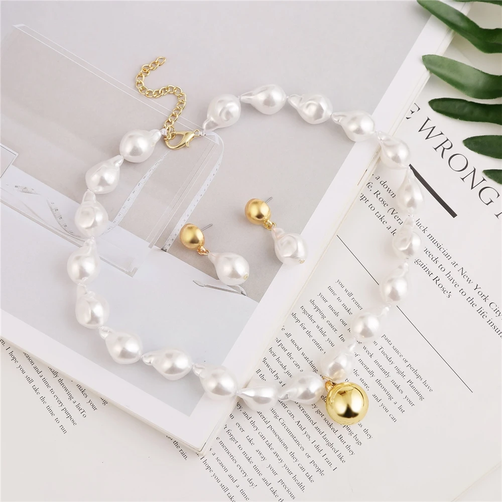 

Imitation natural pearl necklace long pendant Pearl Necklace, White