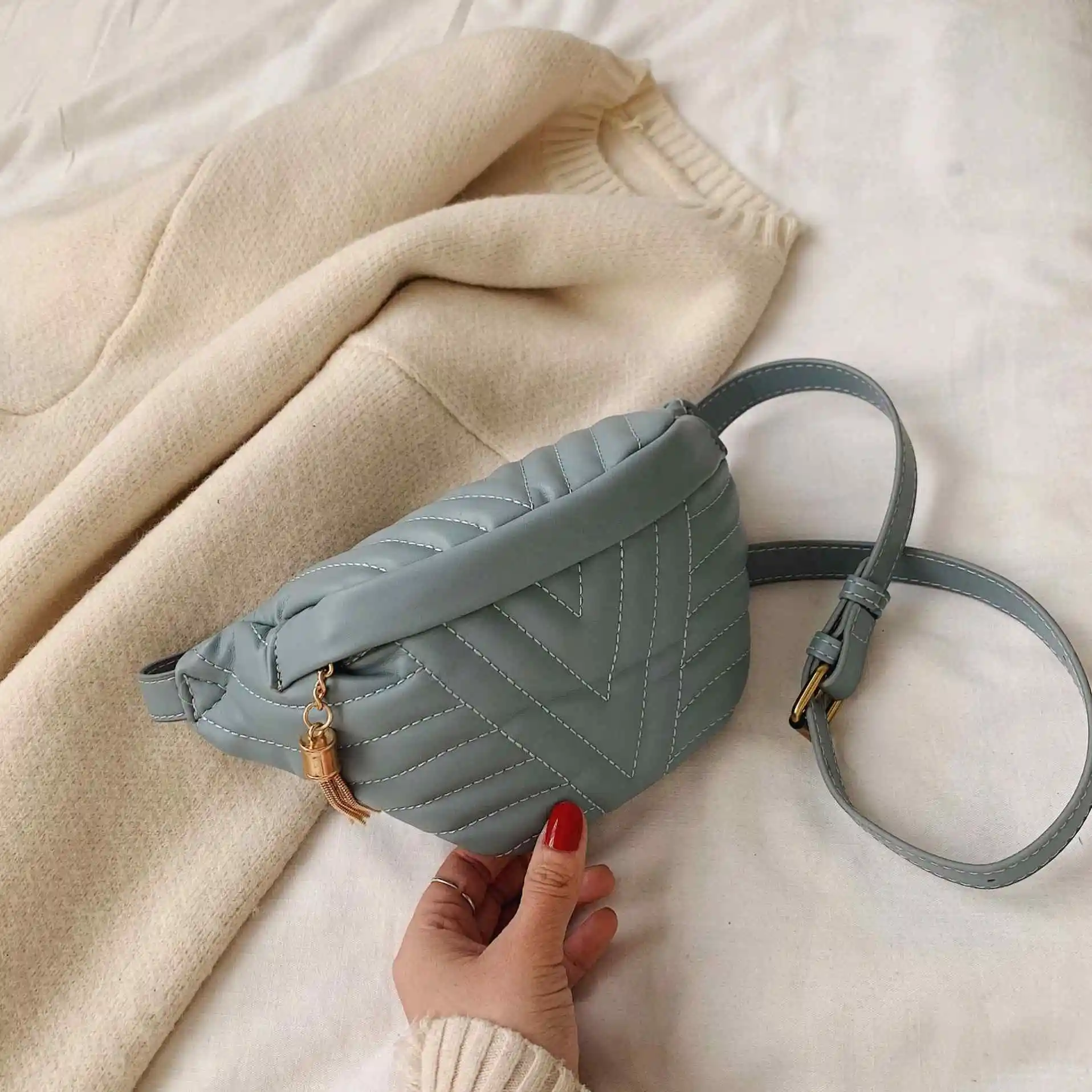 

Wholesale Green Women Belt Bags Ladies Waist Pouch Bag Outdoor Sport Travel Woman Fanny Pack Phone Bag For Women