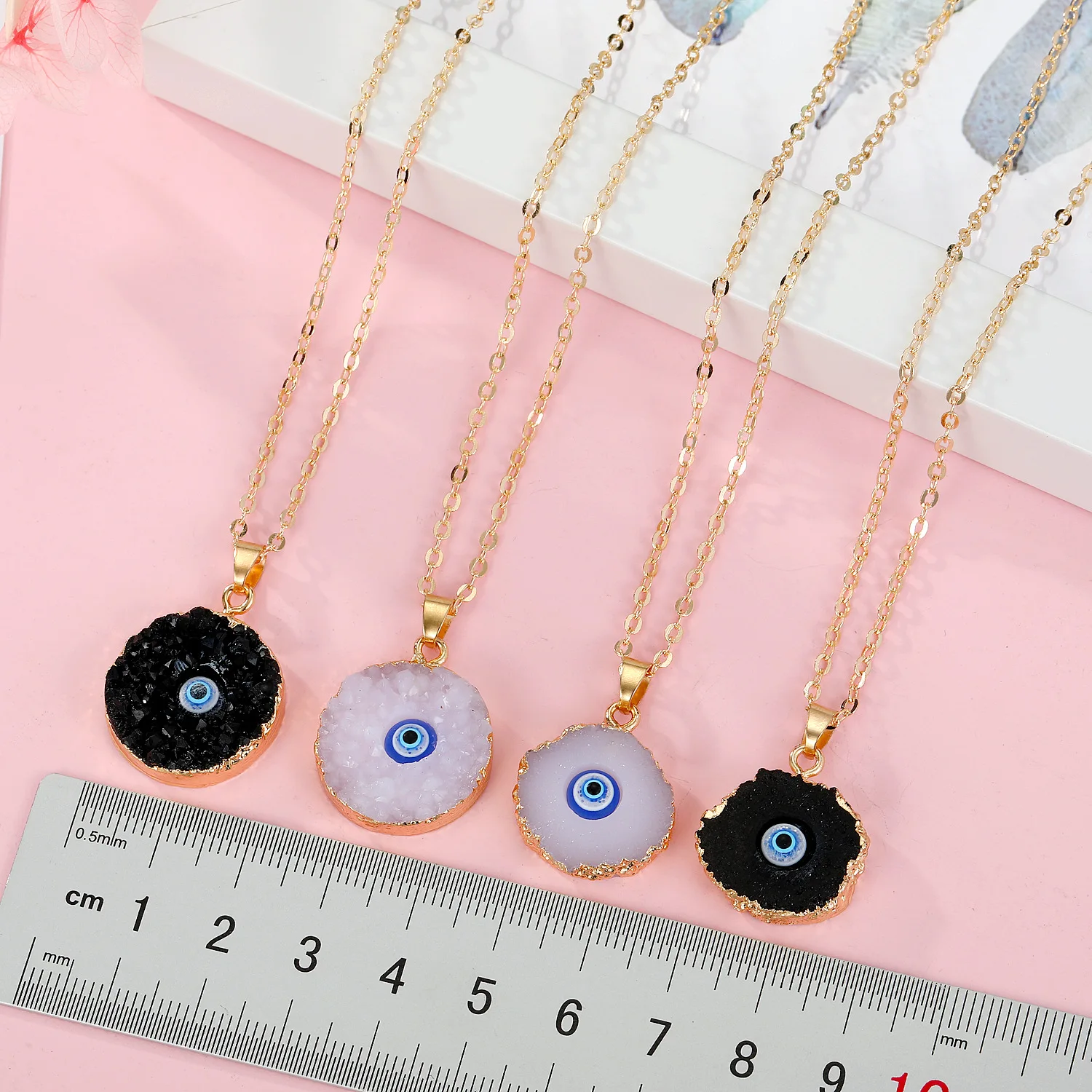 

INS Cool Jewelry Natural Stone Crystal Quartz Resin Eye Necklace Round Druzy Blue Devil Eyes Pendant Necklace For Girls