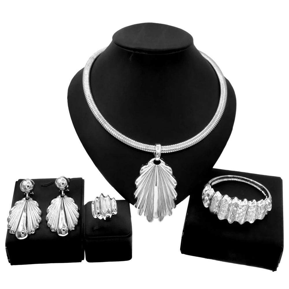 

Exquisite Silver leaf design Pendant Necklace l Earrings Italian jewelry set Brazilian fashion jewelry 2021 for Birthday