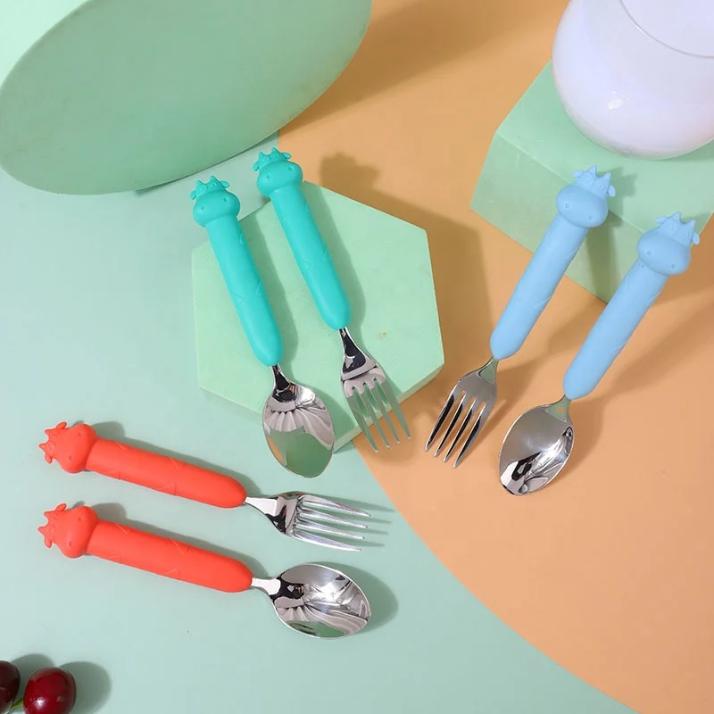 

2021 New Design High Quality BPA Free Soft Feeding Training Silicone Pink Cartoon Baby Spoon and Fork Set