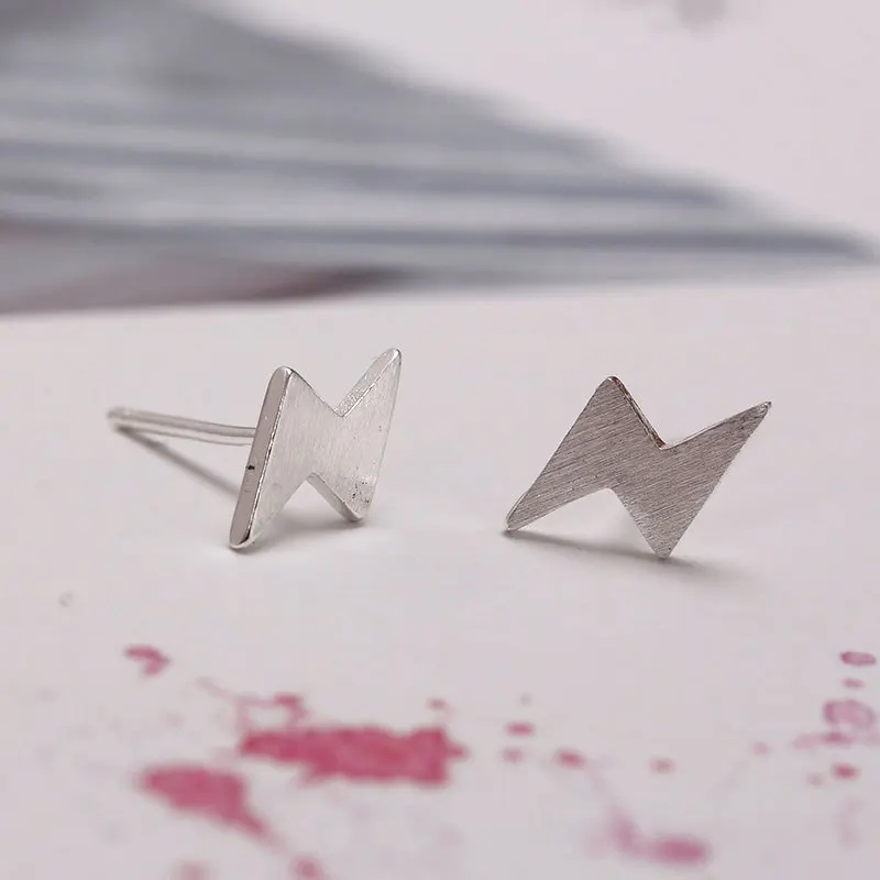 

Statement Best Selling S925 Sterling Silver Lightning Stud Earrings 925 Sterling Silver Mini Lightning Earring For Women