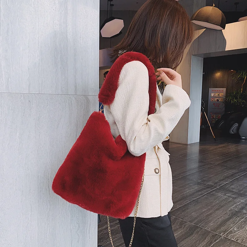 

New autumn winter small plush soft crossbody bags 2022 women handbags female large shoulder fluffy lady simple totes, As the pictures