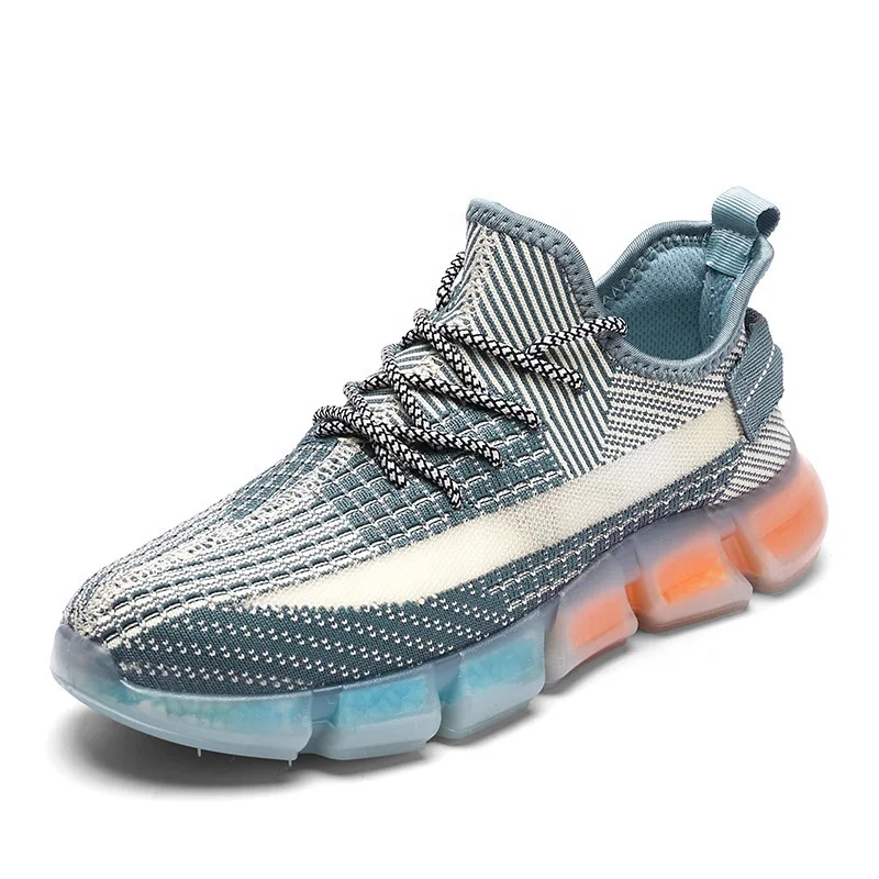 

2022 spring and summer black canvas casual shoes fashion custom running shoes, Picture