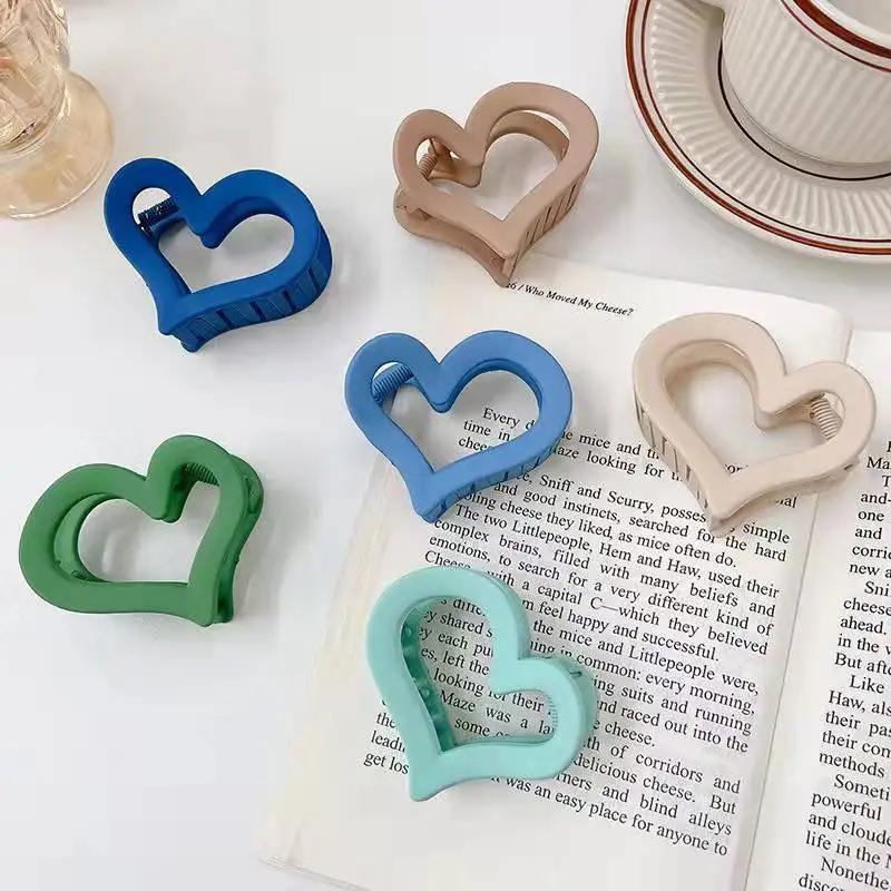 

Bulk sales ready to ship heart-shaped hair accessories clips new to the frosted color shark hair claw clips for women grab clips