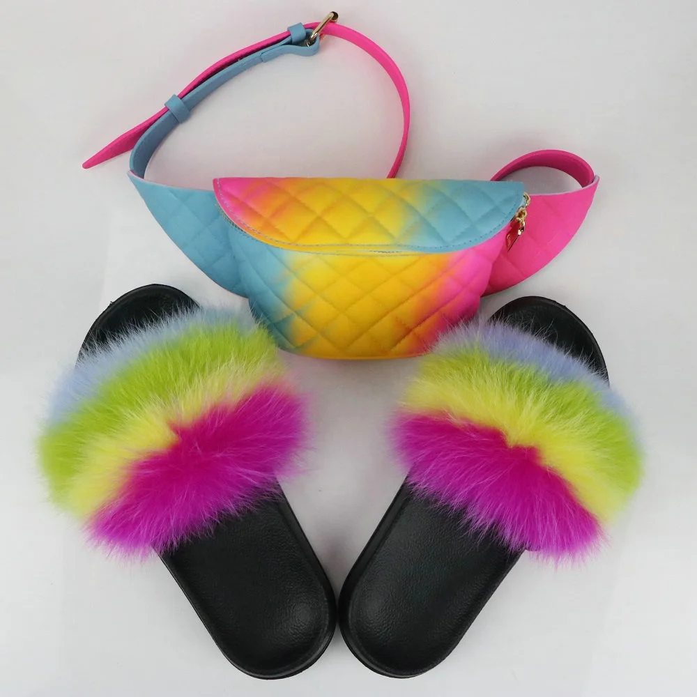 

2021 new fashion summer trendy jelly waist bags fanny pack with fur slipper slide set women jelly fanny pack and fur slides set, 19 color options