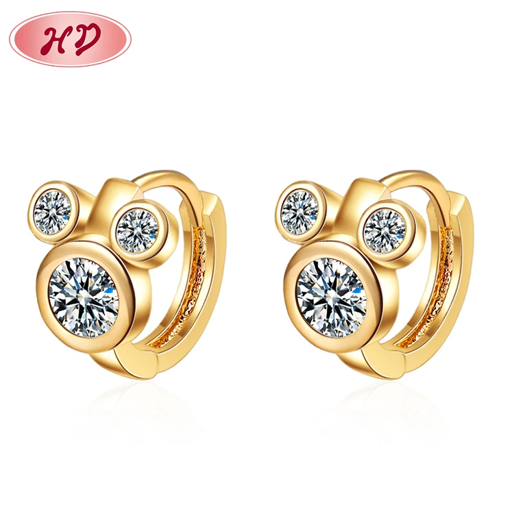 

2022 Wholesale Fashion 18K gold plated AAA Cubic Zircon jewelry Hot Sale Huggie earring for Women