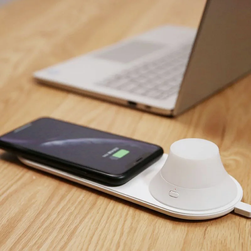 

Lamp With Wireless Charging New Product 2020 Qi Wireless Charger Charging Android Wireless Phone Charger Universal, White