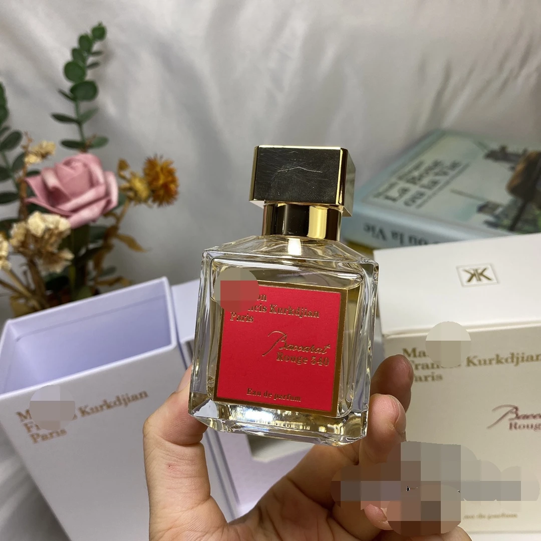 

Baccarat Rouge 540 Extrait de Parfum New Sealed, Transparent