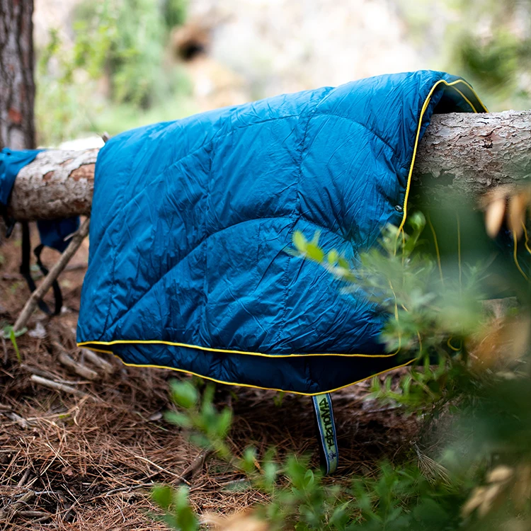 

4Monster lightweight outdoor travel goose down quilt blanket waterproof picnic camping warm blanket down, Blue,purple,black