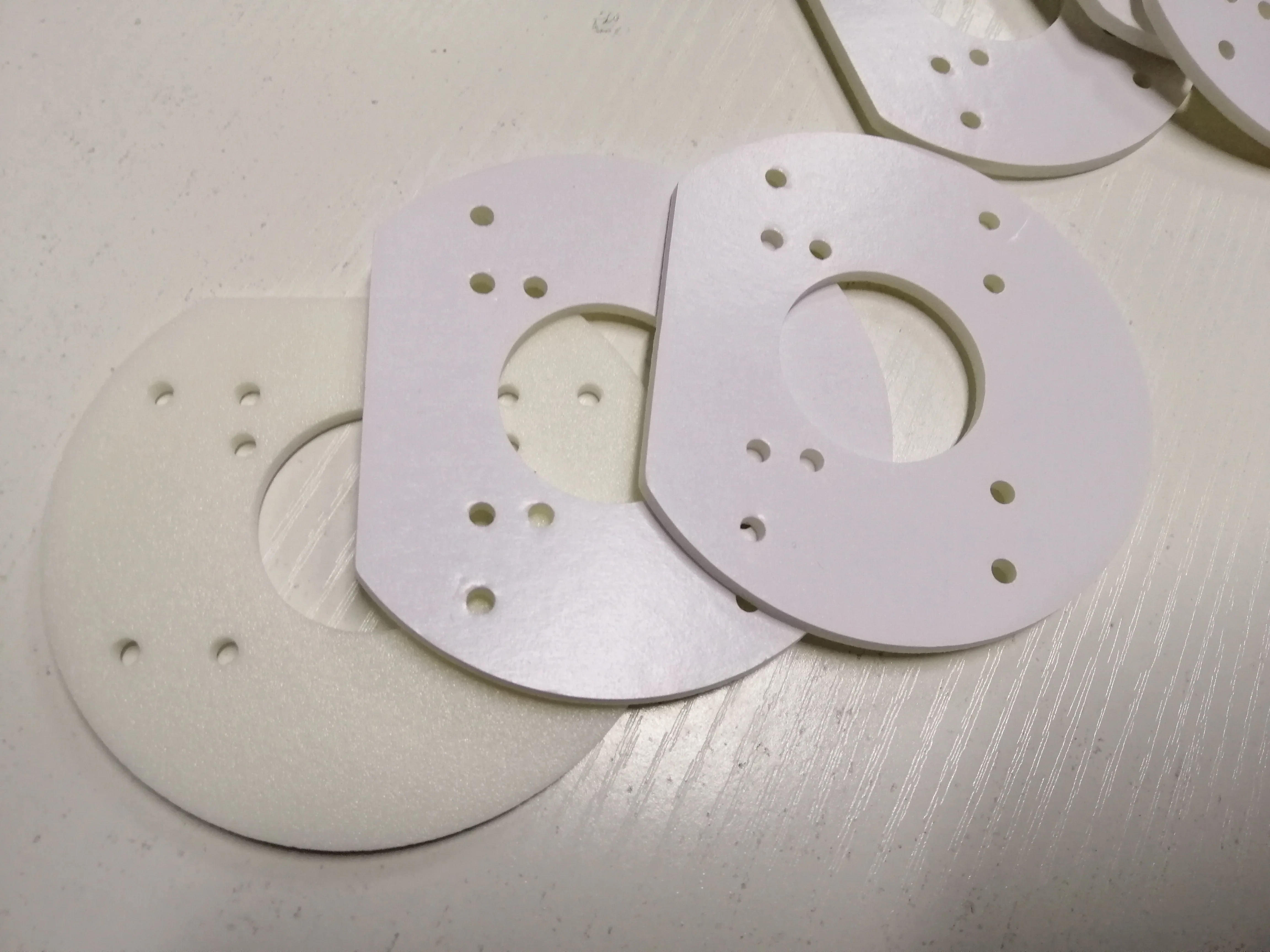 
emi conductive pu foam in place gaskets foam gasket epdm 