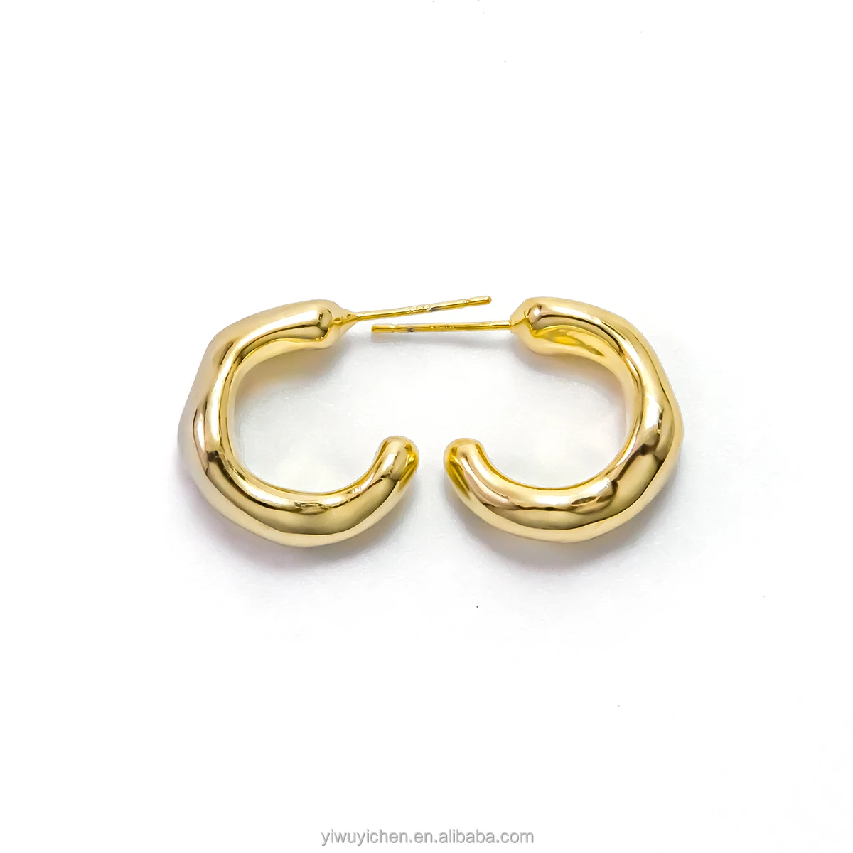 

E9309 18K Gold Plated Chunky Hoop Women CC Earrings Huggie Hoop Earrings for Women 2021, Yellow & silver