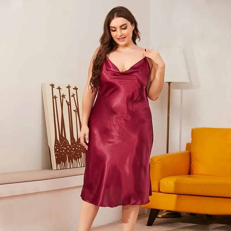 

Plus Size Women's Sexy Sling Sleepdress Oversized Satin Pyjamas for Women
