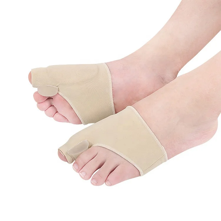 

Unisex Nylon Hallux Valgus Foot Care Big Toe Orthotic Gel Toe Separator Sleeves Bunion Sock, Skin