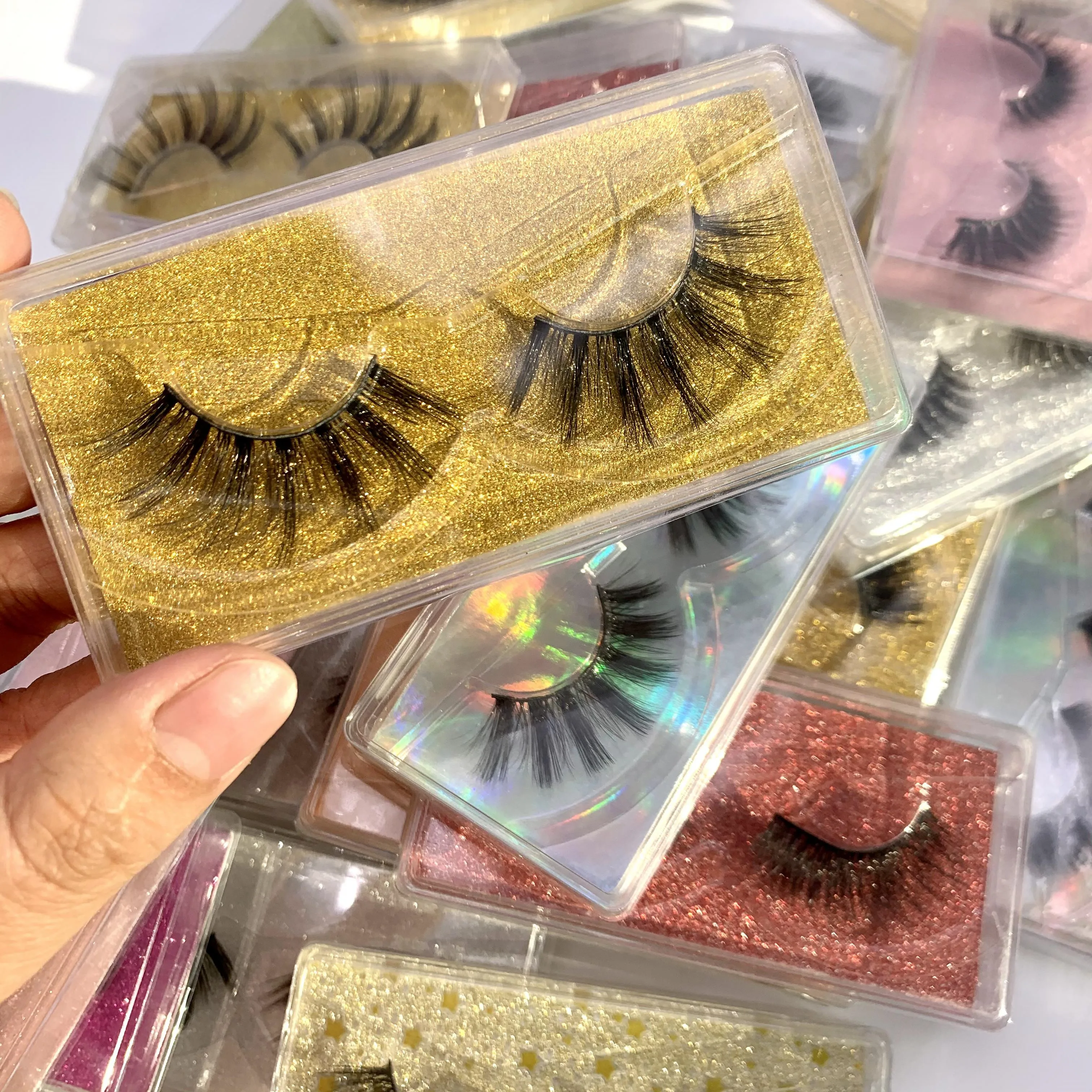 

Create your own custom 100% 15mm mink eyelashes packaging box wholesale natural fluffy full strip 3d mink lashes vendor, Black color,any color can be customized