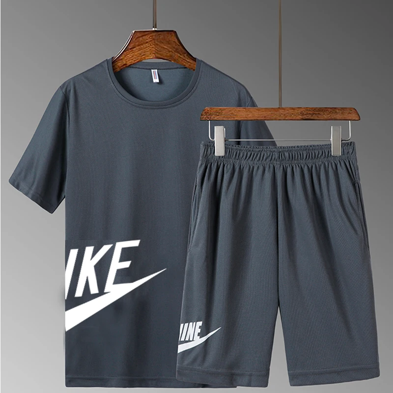 

Spring/Summer 2021 Men's Fresh Breathable Casual Sports Set Men's T-Shirt Shorts Two Piece Loose Stretch Shorts
