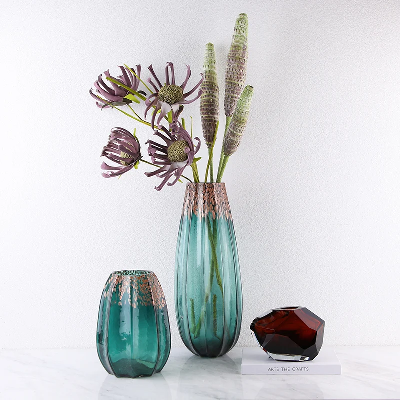 

Europe Modern Home Decor Accessories Green Glass Flower Tall Vase For Hotel