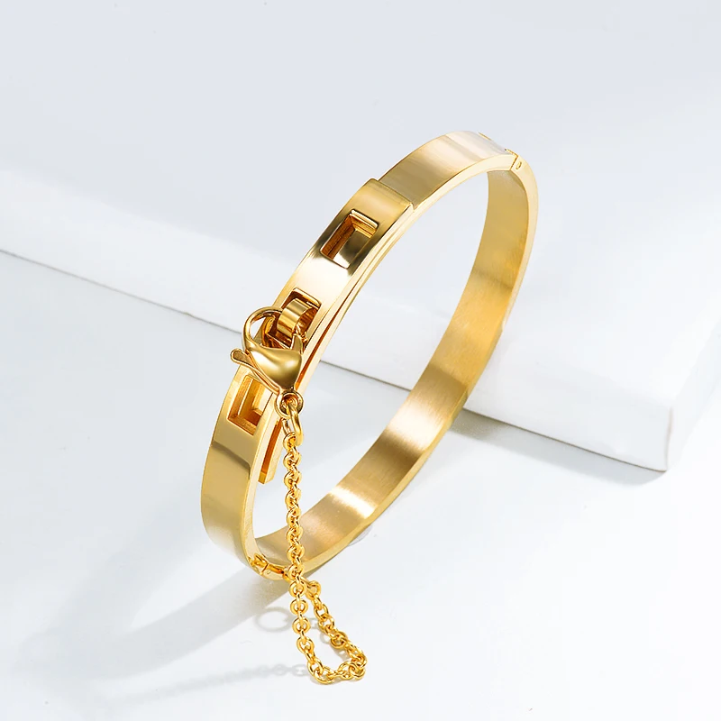 

BAOYAN Women's Unique Belt Chain Love Cuff Gold Plated Stainless Steel bracelets & bangles Jewelry Women, Gold color