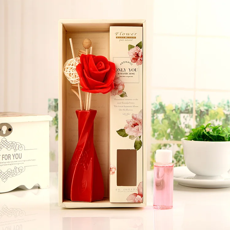

2020 Ceramic Aroma Ceramic Flower Bottle Reed Diffuser Home Decor perfume