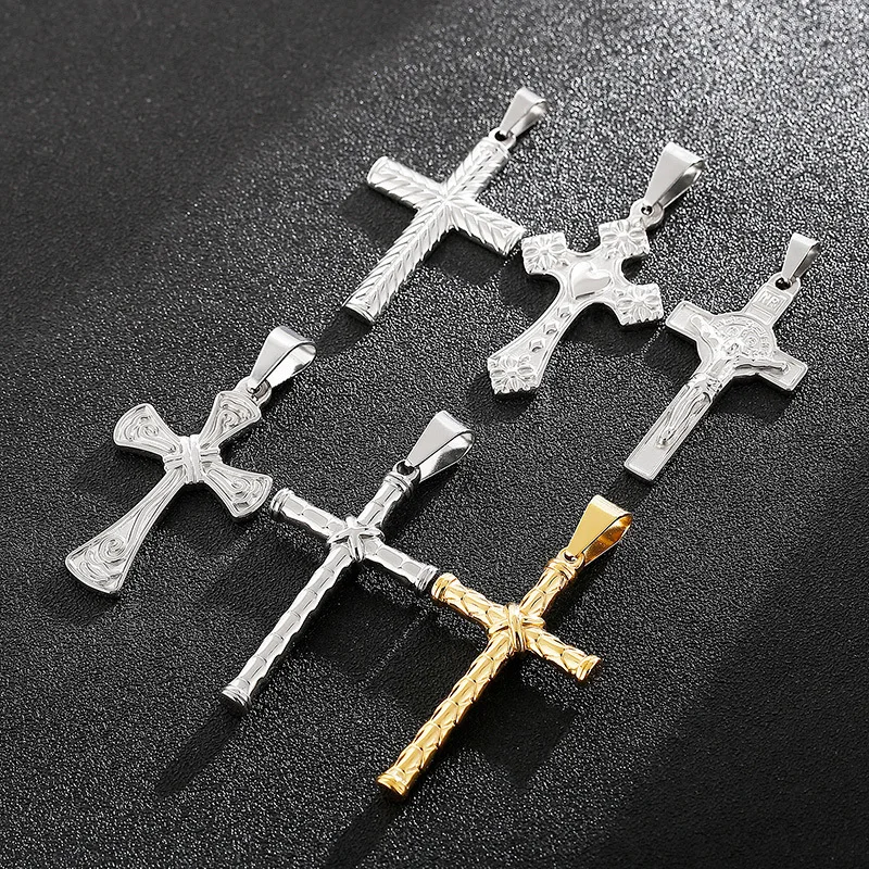 

Jewelry Mixed Batch Retro Domineering Creative Crucifix Jesus Cross Men Stainless Steel Necklace Gold Plated Wholesale