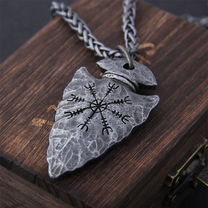 

Antique Silver Runic Amulet Viking Jewelry Norse Compass Nordic Rune Vegvisir Talisman Necklace For Men