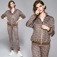 

In stock western style retro digital printing loose jacket with trousers fashion casual two piece set women clothing winter