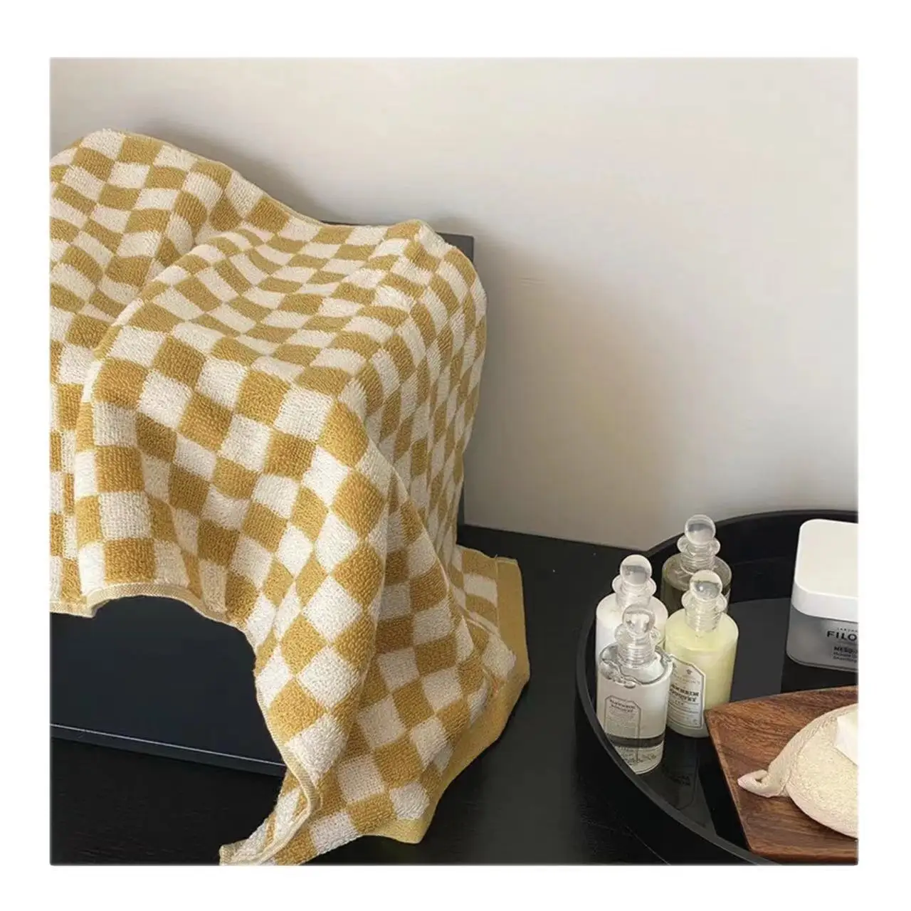 

Retro checkerboard household 100% cotton bath towel