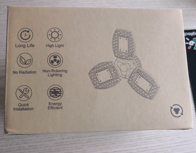 Garage light 60W package.png