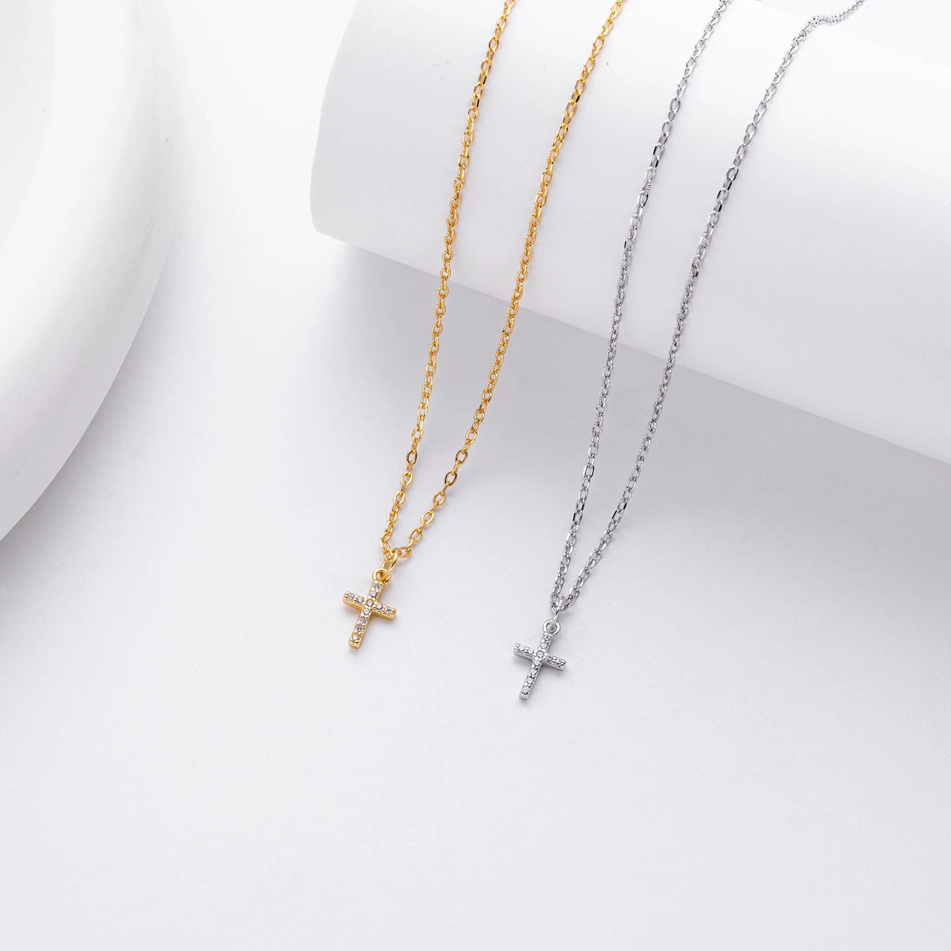 High Quality Sterling Silver Jewelry S925 Cross Necklace Jewelry Sterling Silver Minimalist Zircon Clavicle Necklace Women