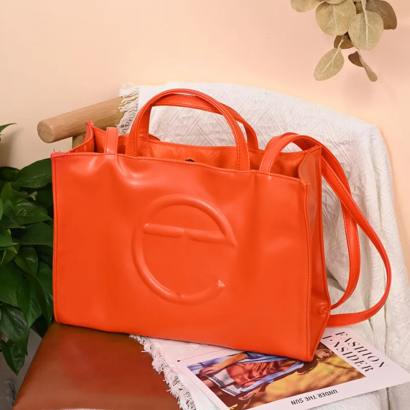 

2022 New Fashion Trend Ladies Big Shoulder Tote Handbags Designers Travel Hand Bags Women Crossbody Bags, Picture color