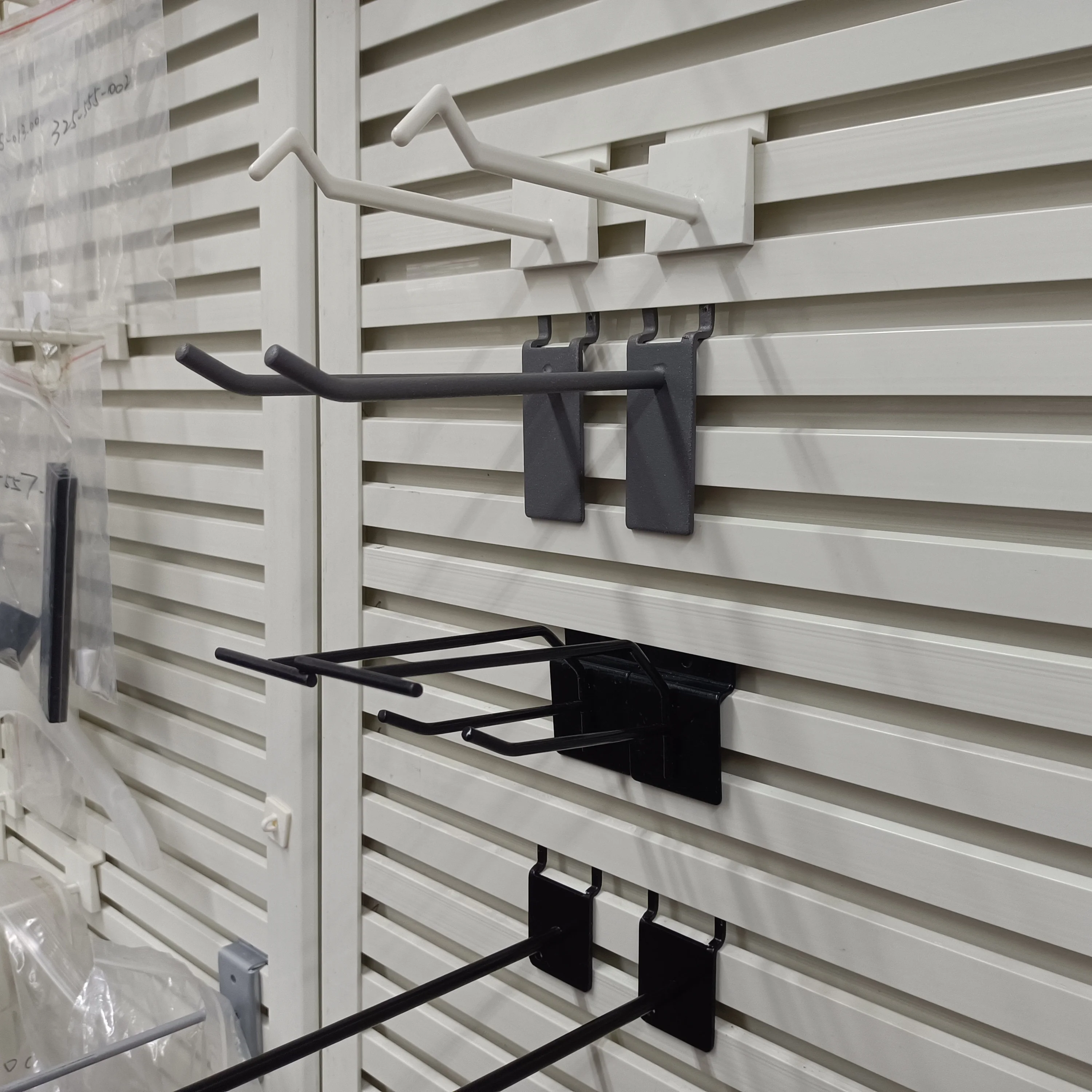 Most Popular Metal Steel Plastic Retail Display Hooks Hanger Metal Slatwall Hook Supplier Cardboard Waterfall Hook