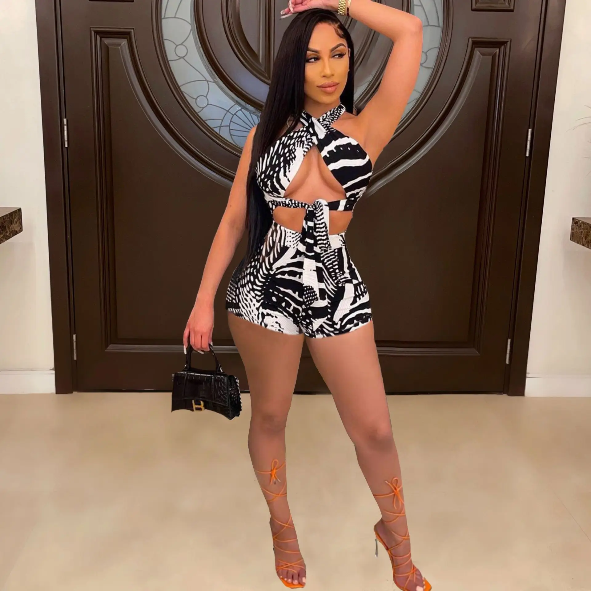 

H6255 - crop top and shorts fashion sleeveless printed women short pants two piece set