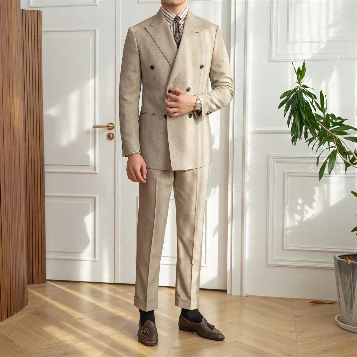 

Men 2 Piece Peaked Lapel Collar Double Breasted Pick Stitching Khaki Rolled Cuffs Ready Suits