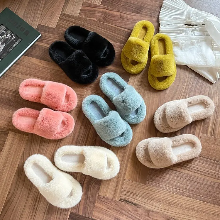 

2022 autumn and winter new plush slippers women's simple fashion outer wear flat bottom one word plush slippers wholesale