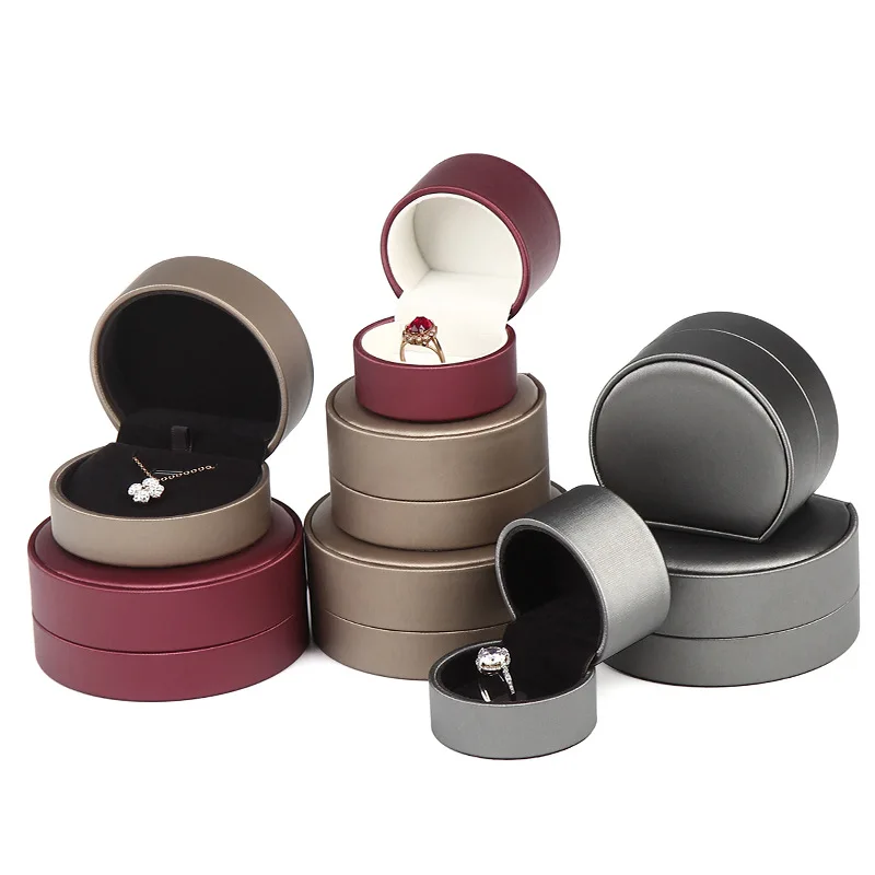 

Rounded Brushed Leather Jewelry Box Ring Necklace Bracelet Box Set Chain Jewelry Box, Advisory service