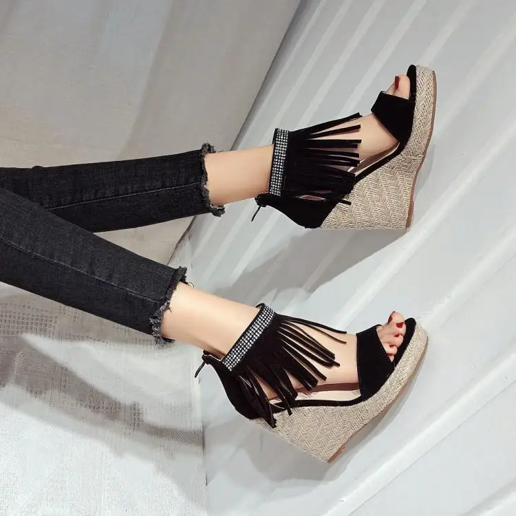 

Summer New Style Roman Large Open Toed Student Rhinestone Tassel Female Wedge Sandals, Black, gray, ginger