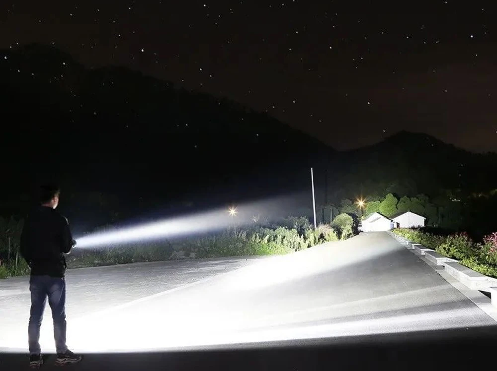 Super Powerful LED Flashlight P70 Tactical Torch USB Rechargeable Waterproof Handheld Strong Torch