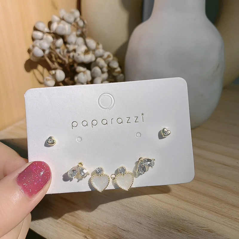 

fashion trendy small rhinestone earrings studs heart