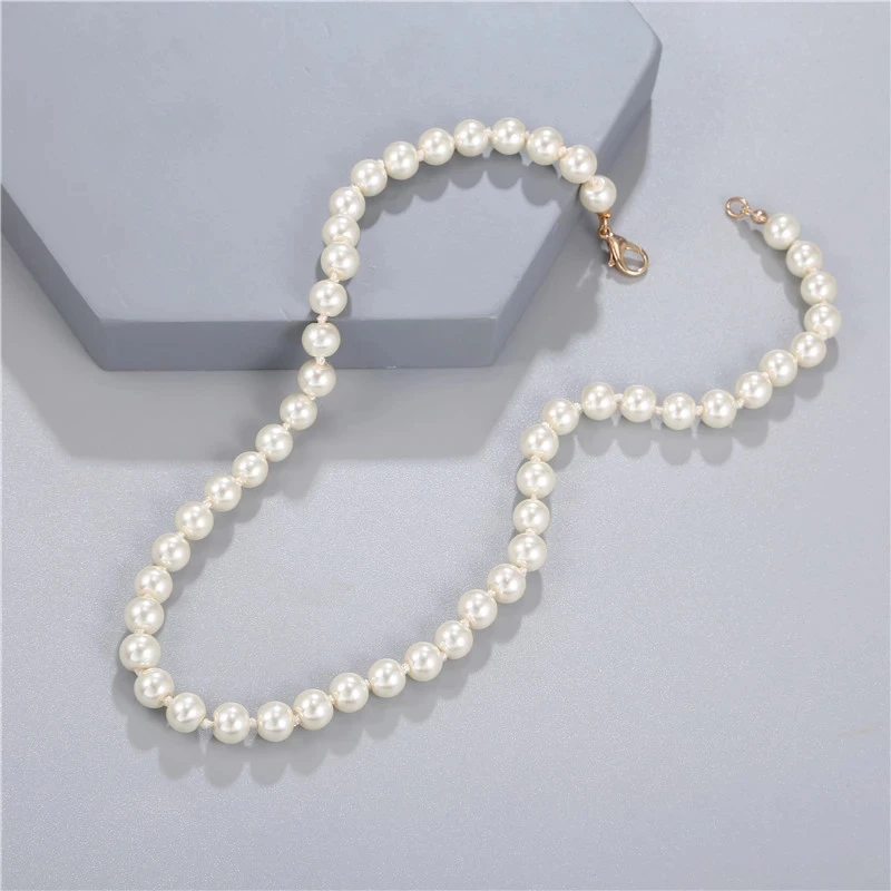 

Elegant White Imitation Pearl Necklace Long Round Pearl Wedding Choker Necklace for Women Charm Jewelry
