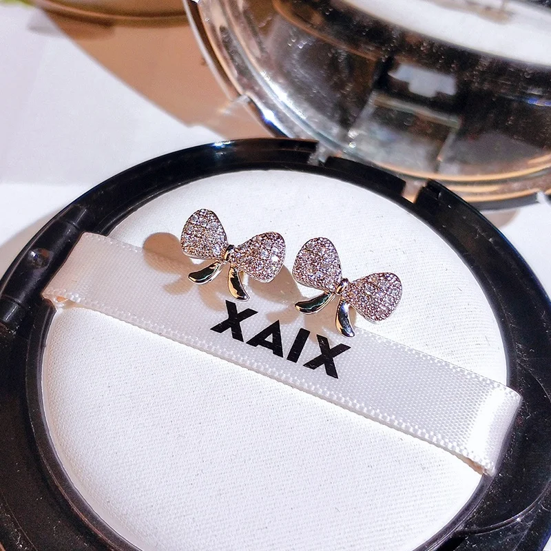 

Luxury Shiny Zircon Stone Bowknot Stud Earrings Fashion Simple Elegant Ear Stud Earrings Party Jewelry