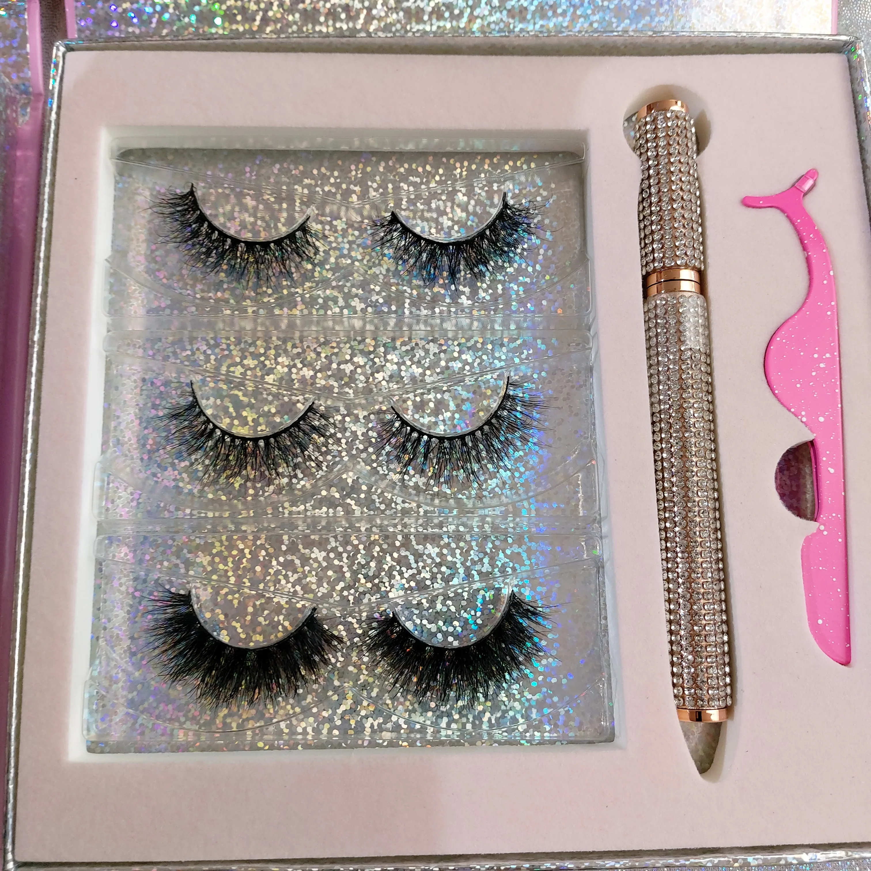 

3 Styles Fluffy Silk Synthetic Eyelashes 3D Faux Mink False Lashes Pack With Applicator And Paper Packages