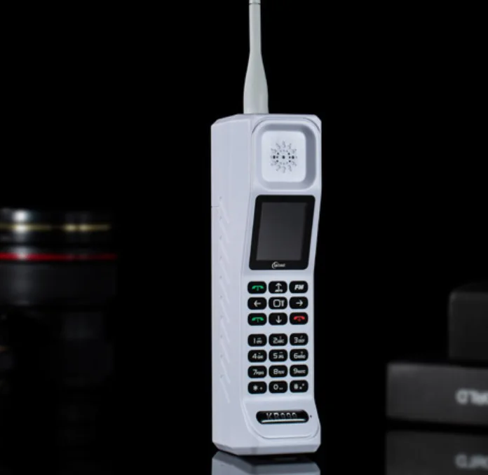 

Classic Luxury Retro mobile phone Power bank cellphone Dual Sim loud speaker Cheap china mobile phone