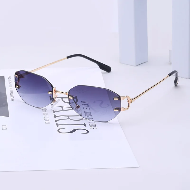 

New Arrival Eyewear 2A290 Fashion 2021 Retro Vintage Men Women Tinted Small Rectangle Rimless Sunglasses