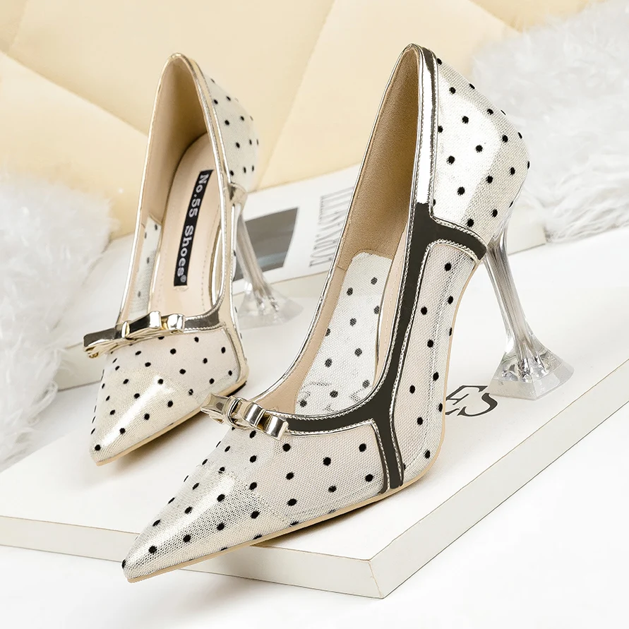 

Hot selling wholesale fashion sexy thin stiletto heels pointed toe high heel shoes